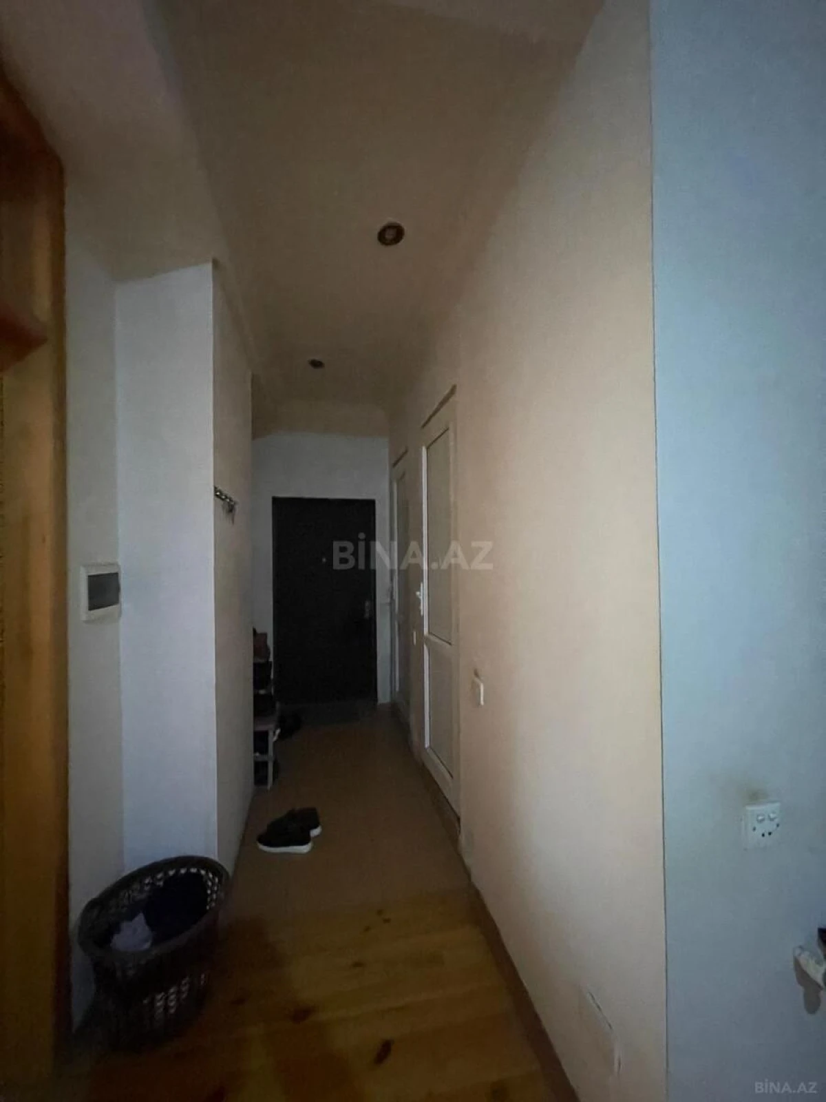 Satılır 2 otaqlı mənzil 71 m²