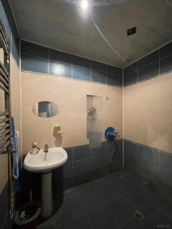 Satılır 2 otaqlı mənzil 71 m²