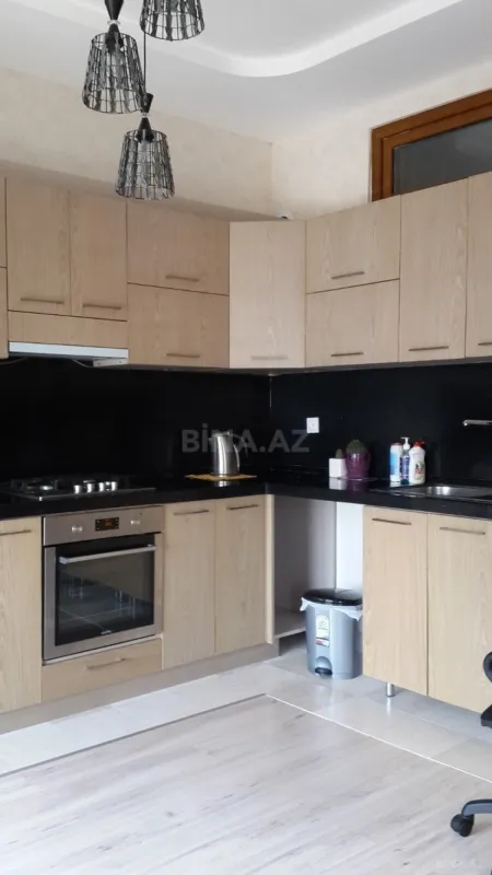 Satılır 3 otaqlı mənzil 101 m²