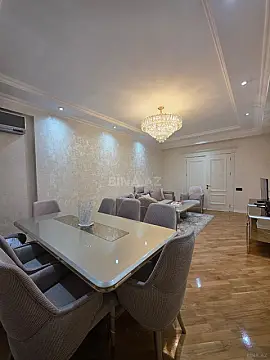 Satılır 3 otaqlı mənzil 120 m²