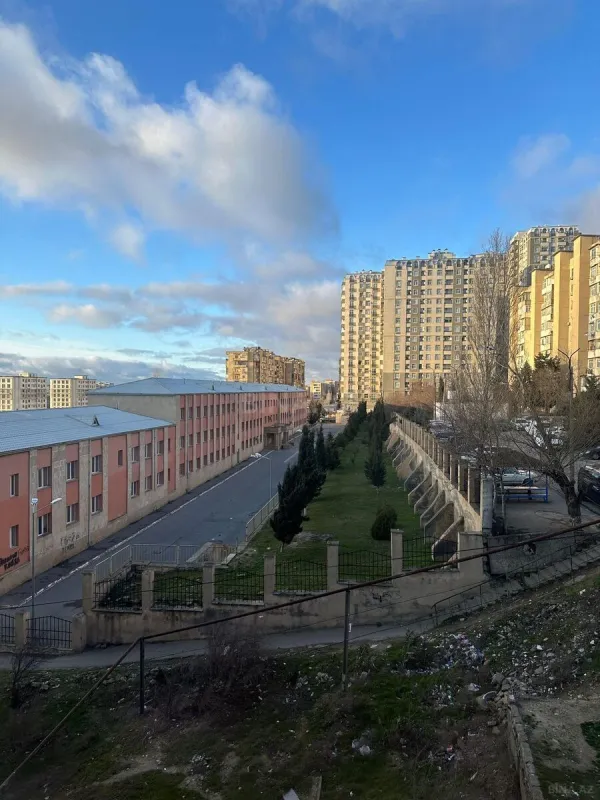 Satılır 2 otaqlı mənzil 55 m²