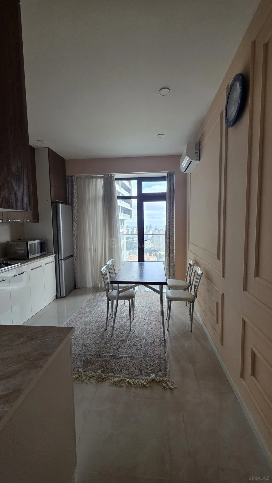 Kirayə verilir 2 otaqlı mənzil 100 m²