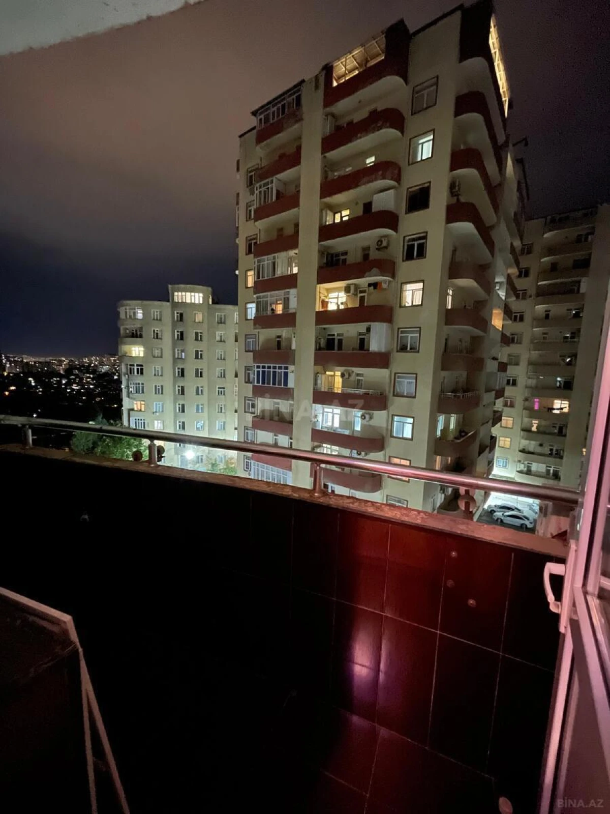 Kirayə verilir 2 otaqlı mənzil 75 m²