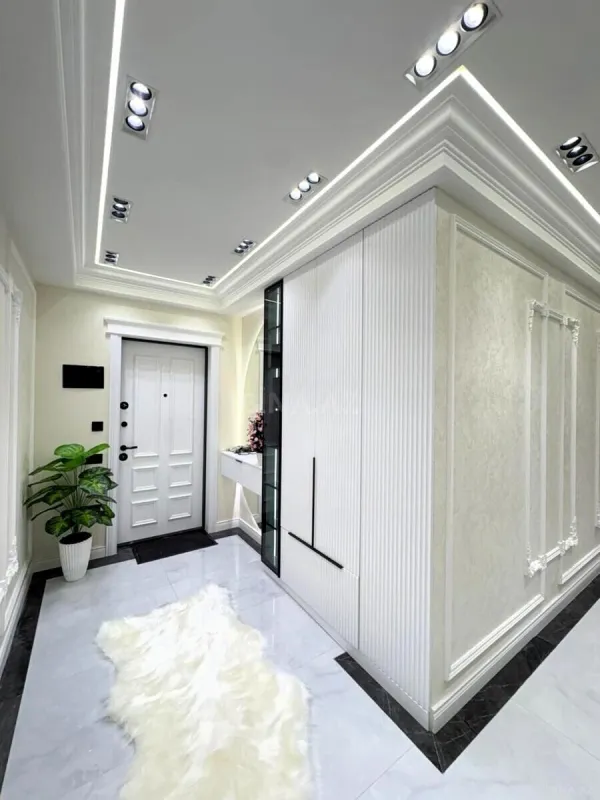 Satılır 3 otaqlı mənzil 115 m²