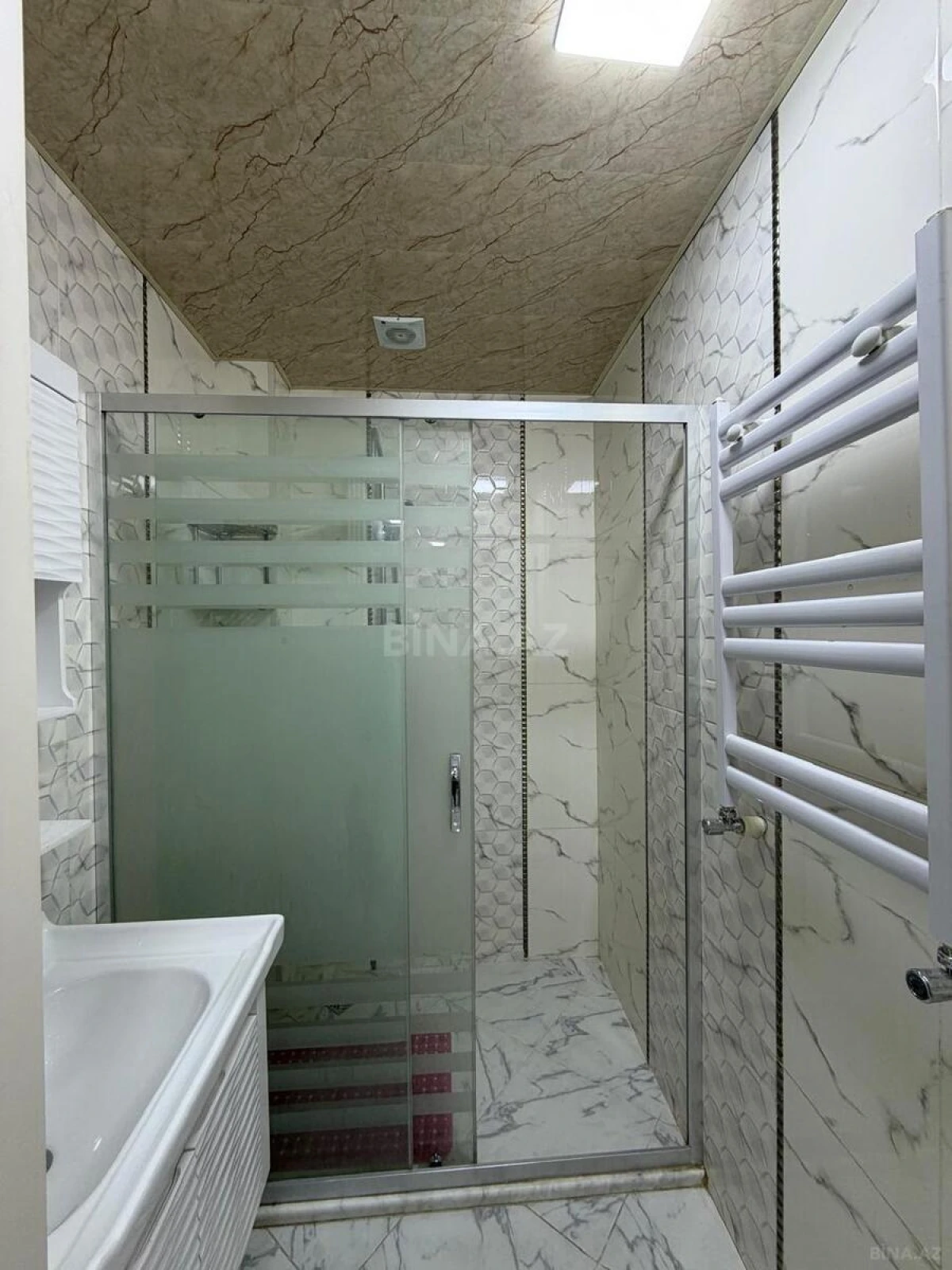 Satılır 3 otaqlı mənzil 57 m²