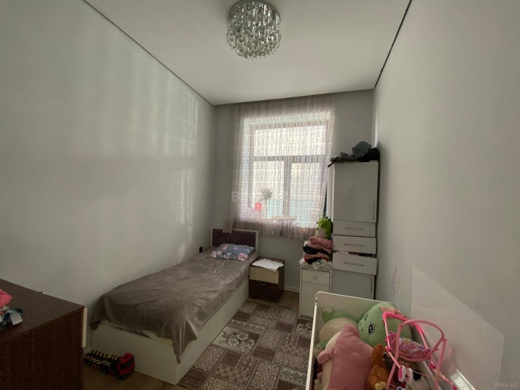 Satılır 6 otaqlı həyət evi 250 m²