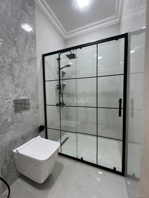 Satılır 2 otaqlı mənzil 67 m²