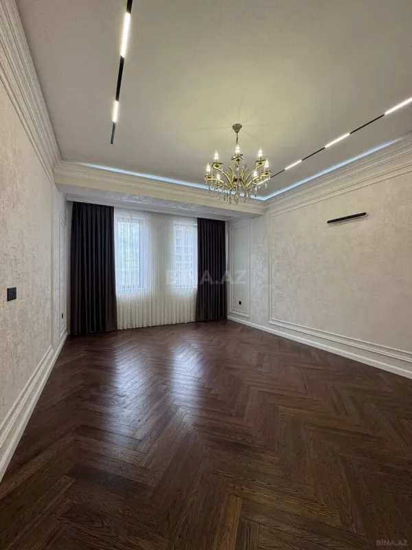 Satılır 2 otaqlı mənzil 67 m²