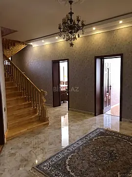 Satılır 6 otaqlı həyət evi 400 m²