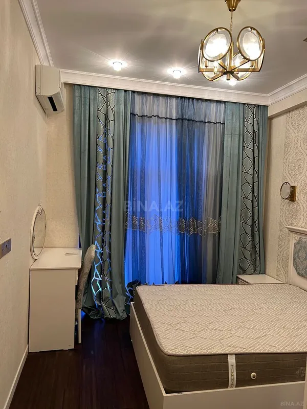 Kirayə verilir 2 otaqlı mənzil 65 m²