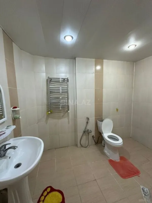Satılır 3 otaqlı mənzil 155 m²
