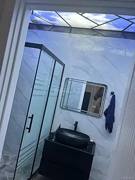 Kirayə verilir 3 otaqlı mənzil 112 m²