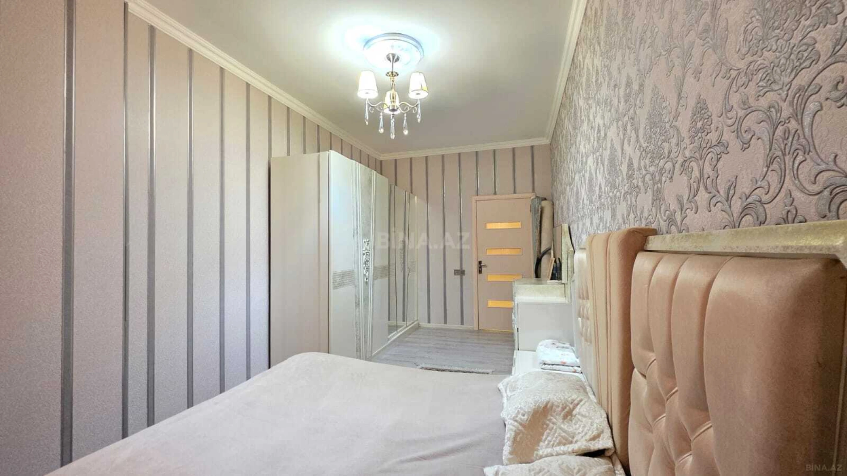 Satılır 3 otaqlı mənzil 90 m²