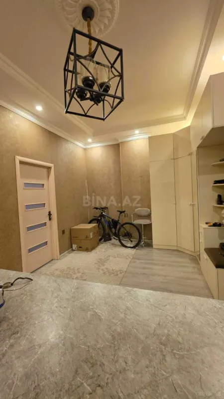 Satılır 3 otaqlı mənzil 90 m²