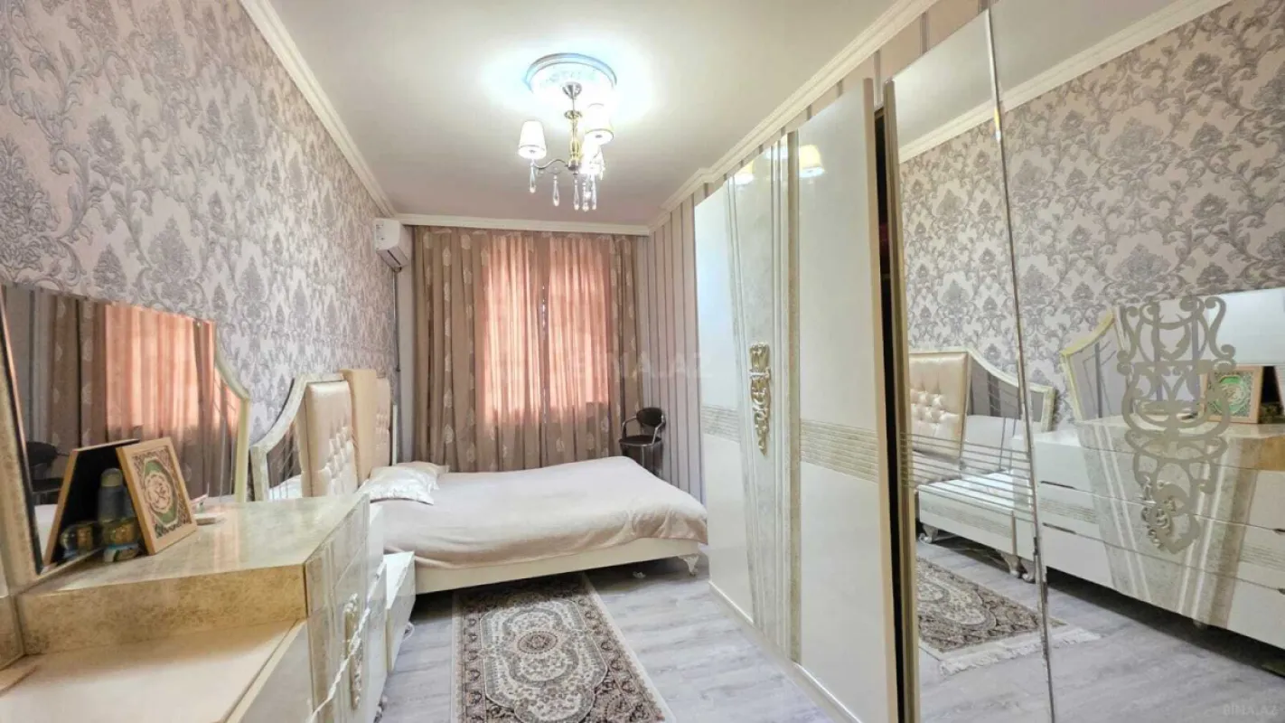 Satılır 3 otaqlı mənzil 90 m²