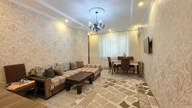 Satılır 3 otaqlı mənzil 90 m²
