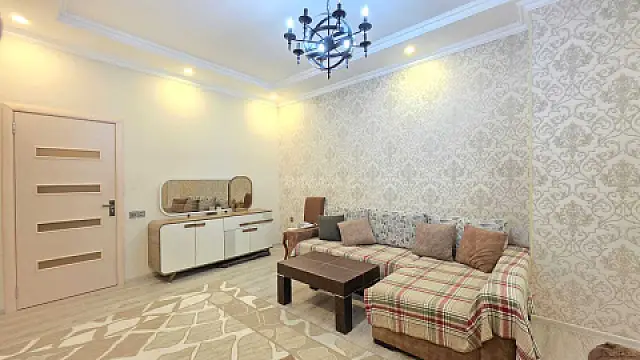 Satılır 3 otaqlı mənzil 90 m²