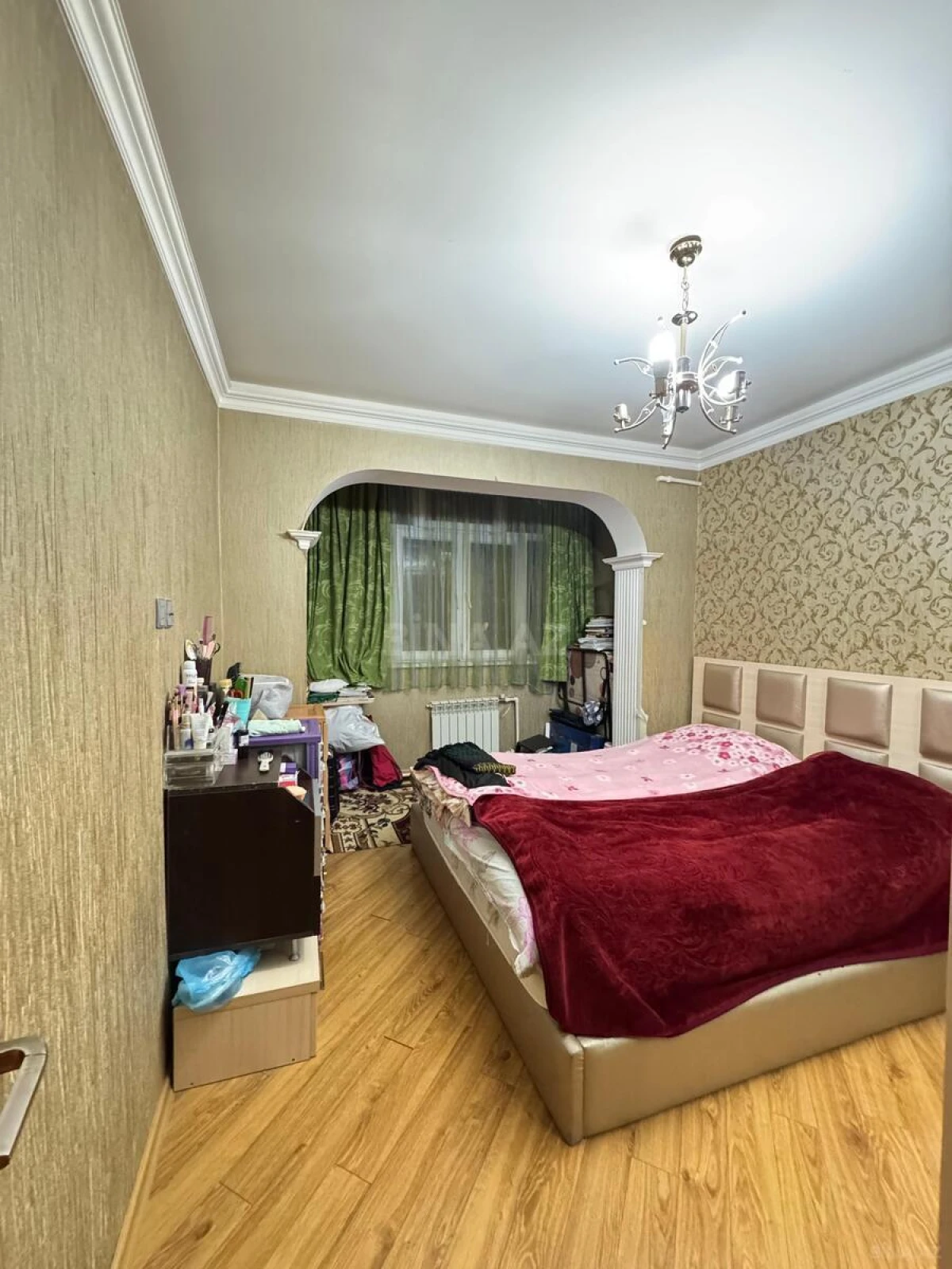 Satılır 2 otaqlı mənzil 67 m²