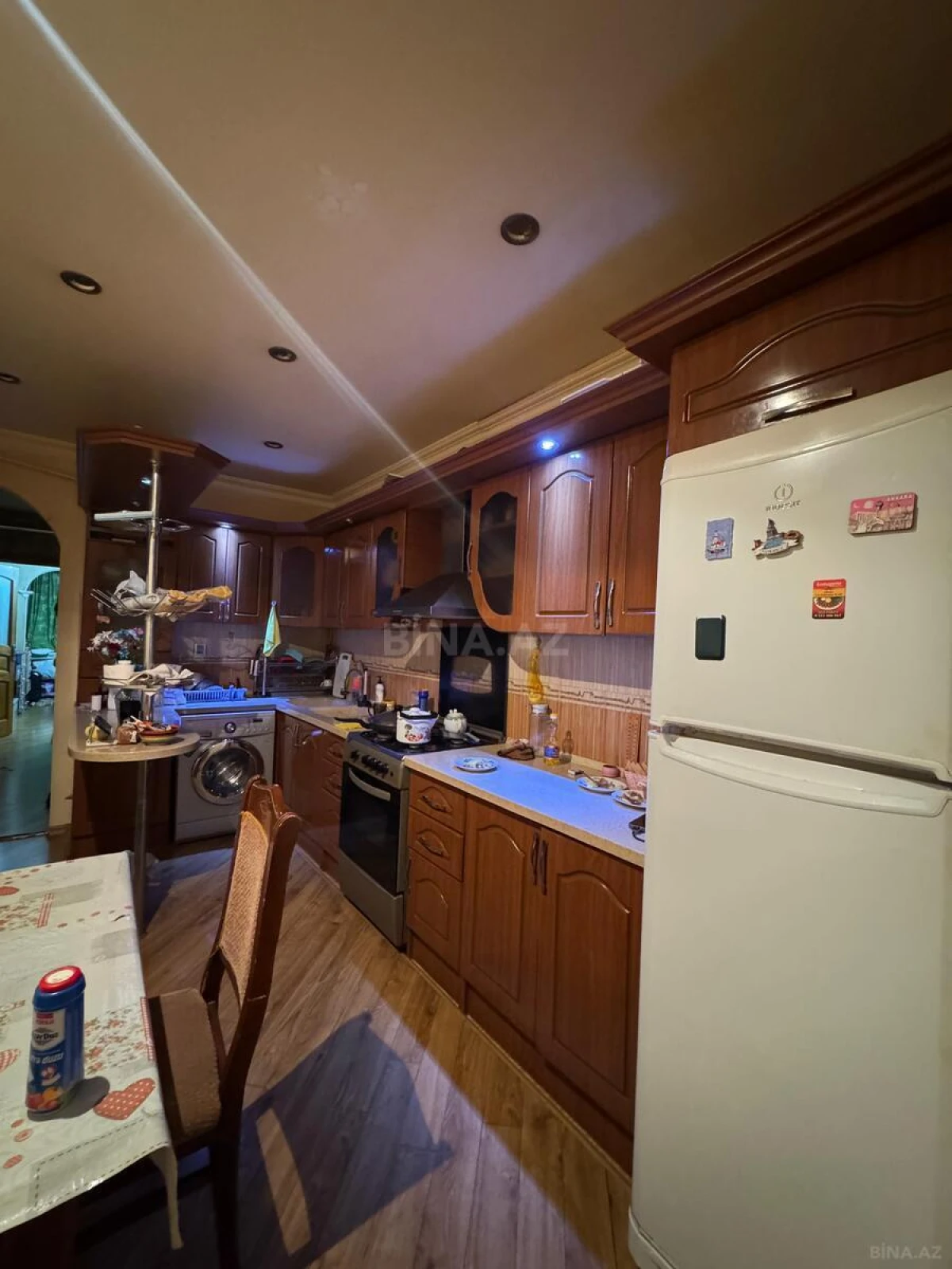 Satılır 2 otaqlı mənzil 67 m²