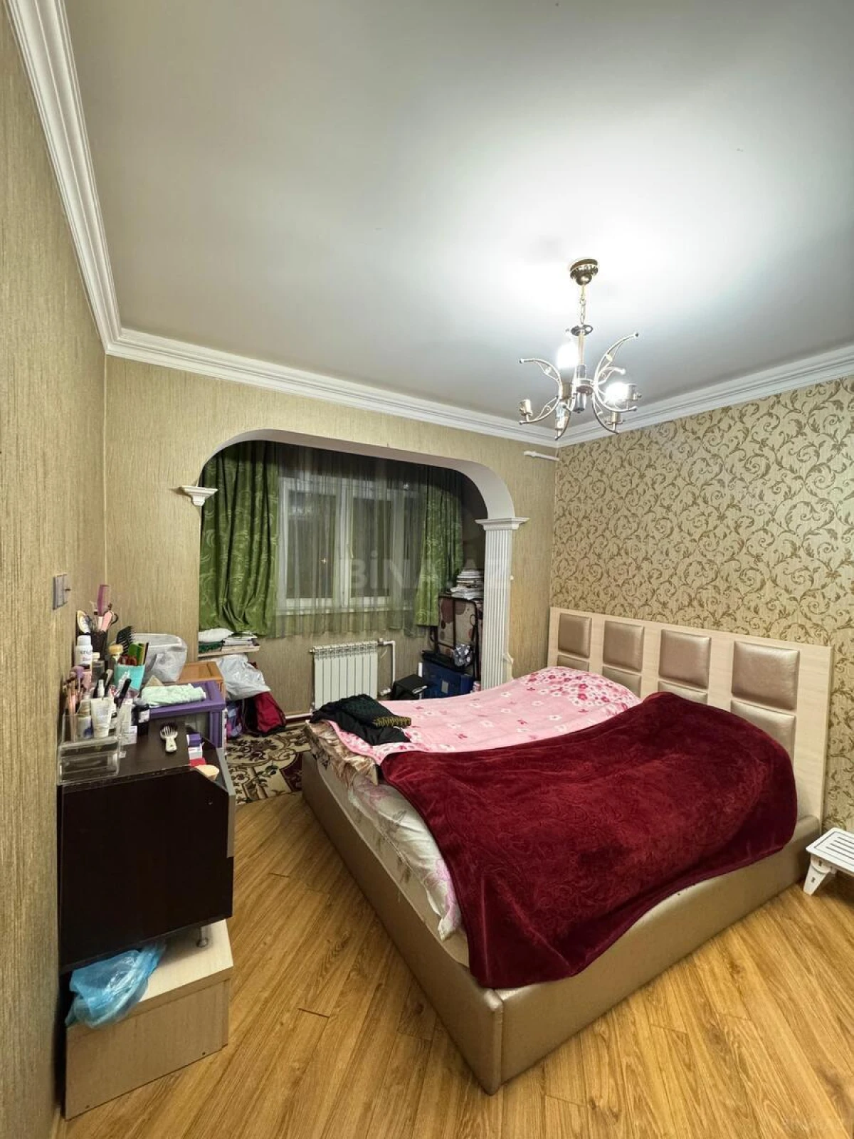 Satılır 2 otaqlı mənzil 67 m²