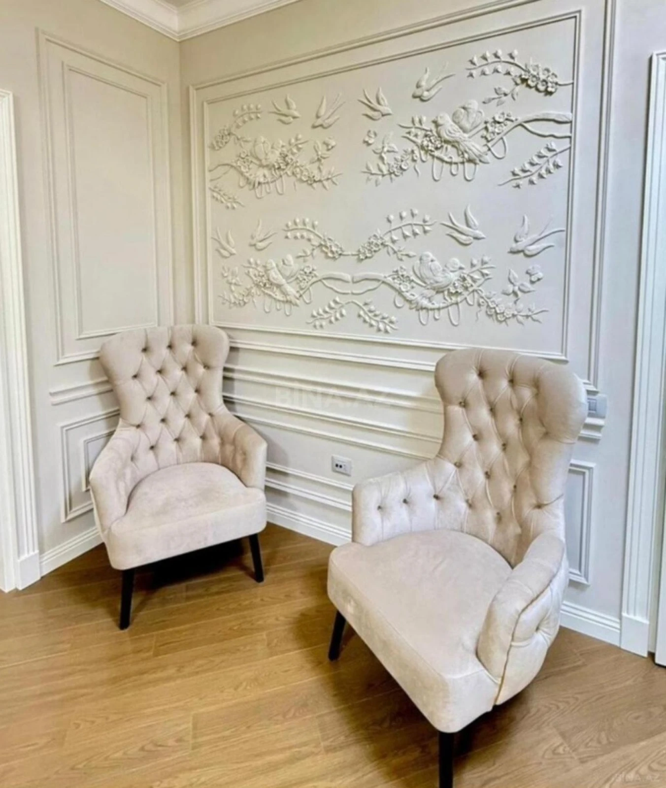 Satılır 4 otaqlı mənzil 210 m²