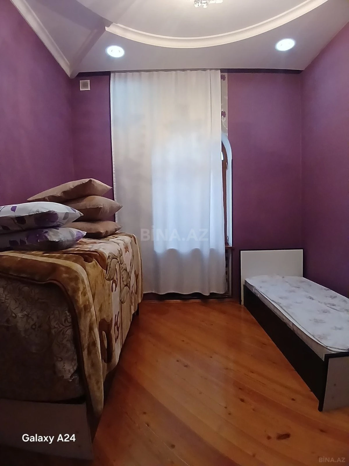 Satılır 6 otaqlı həyət evi 256 m²