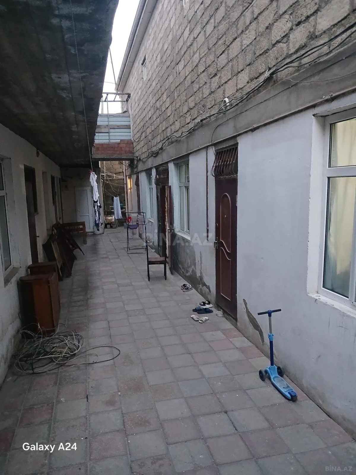Satılır 6 otaqlı həyət evi 256 m²