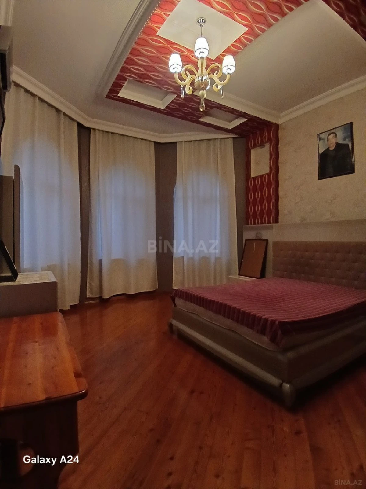 Satılır 6 otaqlı həyət evi 256 m²