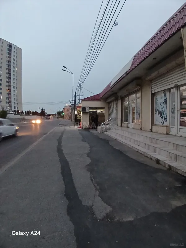 Satılır 6 otaqlı həyət evi 256 m²