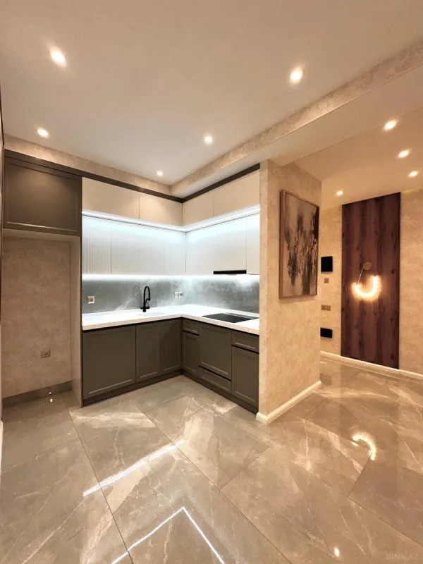 Kirayə verilir 2 otaqlı mənzil 78 m²
