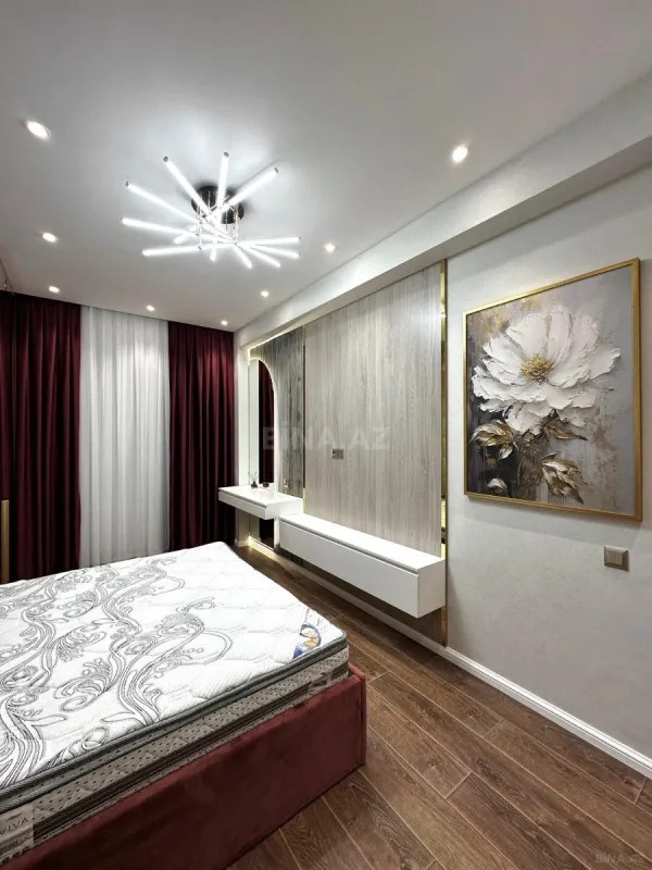 Kirayə verilir 2 otaqlı mənzil 78 m²