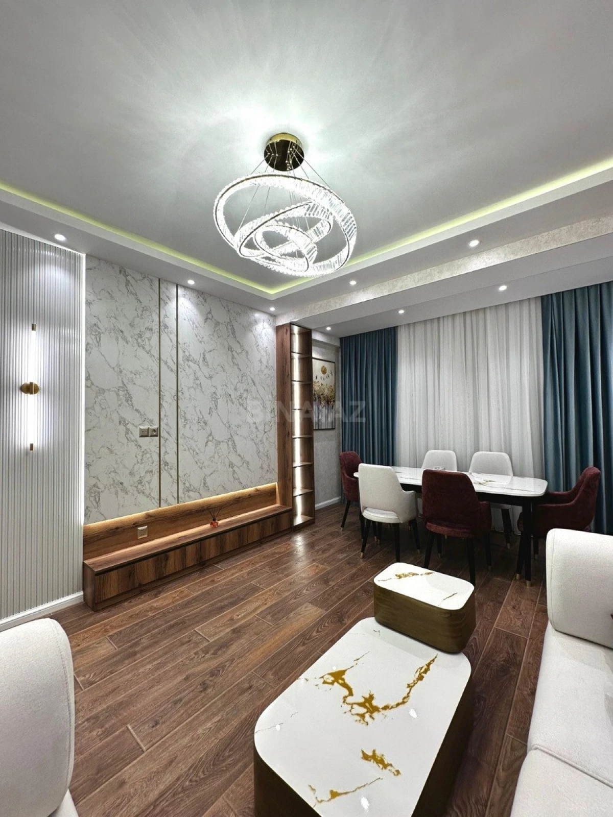 Kirayə verilir 2 otaqlı mənzil 78 m²