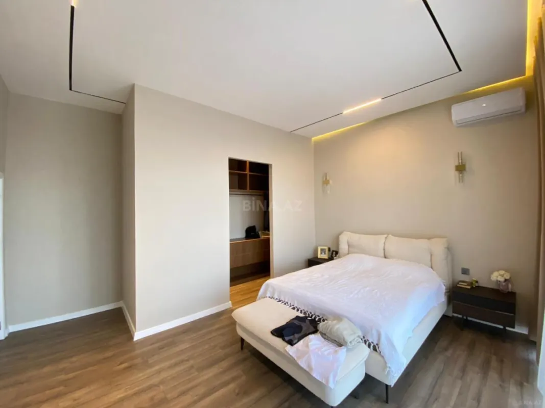 Satılır 5 otaqlı həyət evi 190 m²
