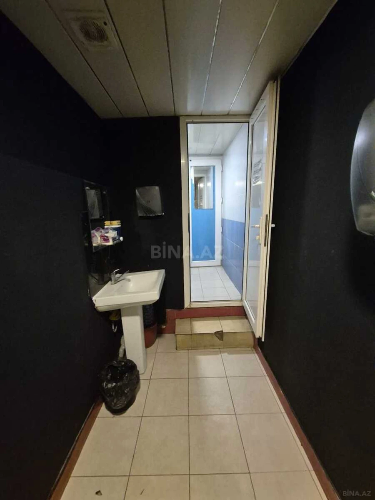 Kirayə verilir obyekt 150 m²