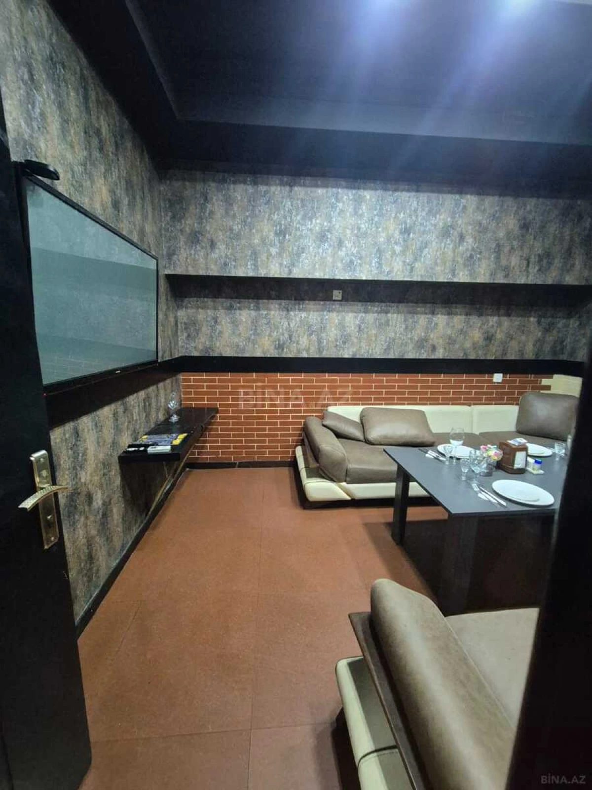 Kirayə verilir obyekt 150 m²