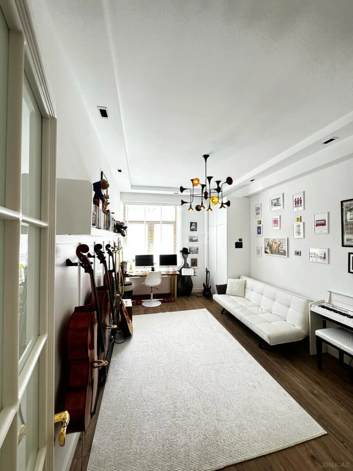 Satılır 4 otaqlı mənzil 154 m²