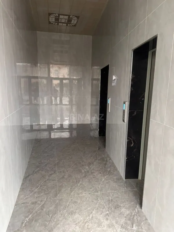 Satılır 2 otaqlı mənzil 77 m²