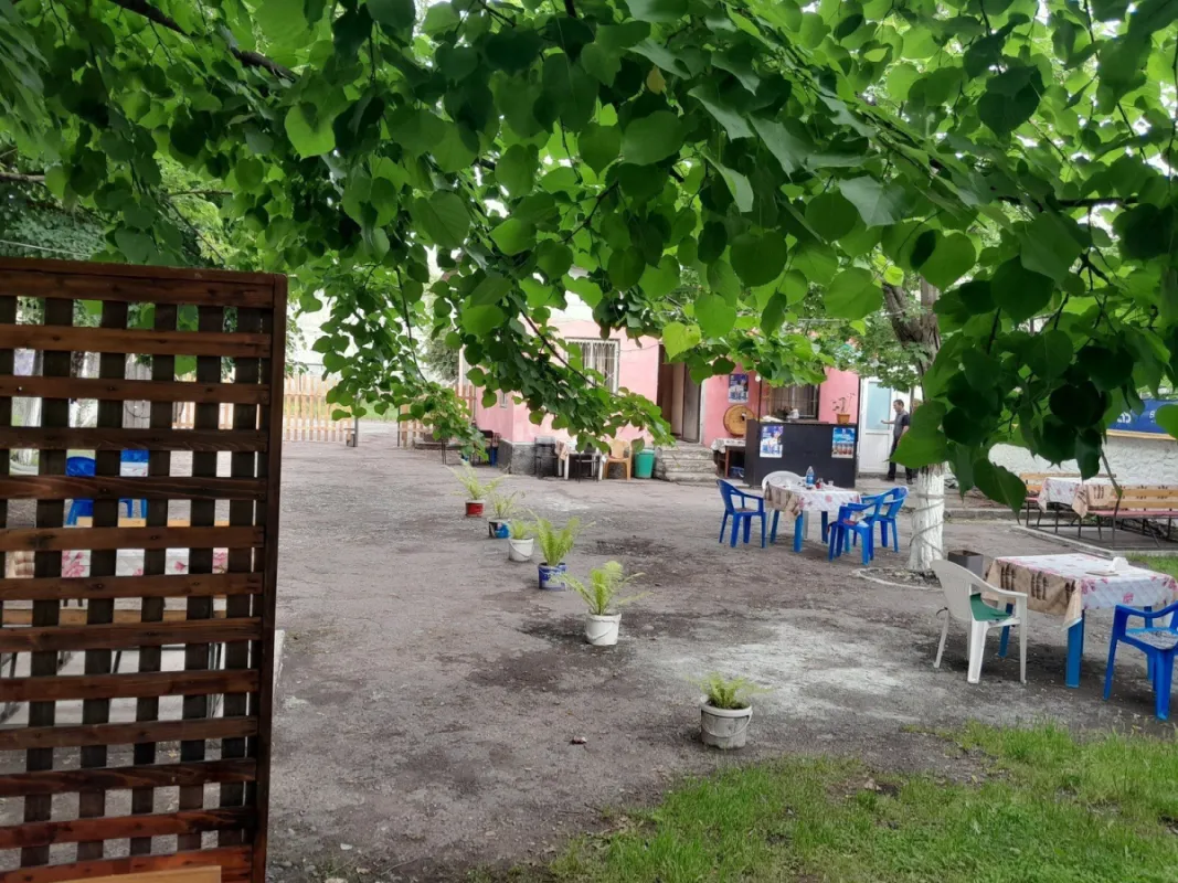 Satılır obyekt 400 m²