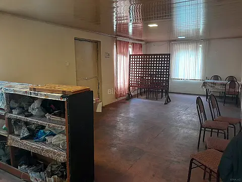 Satılır obyekt 400 m²