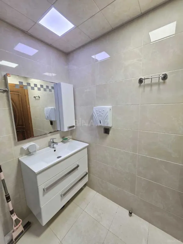 Kirayə verilir 3 otaqlı mənzil 100 m²