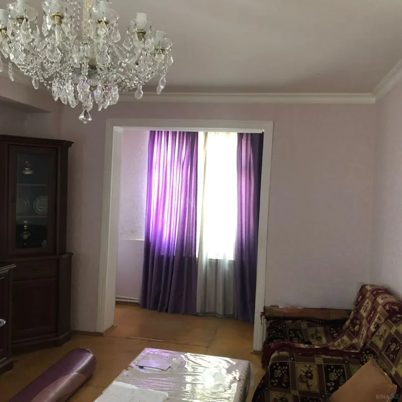 Satılır 1 otaqlı mənzil 45 m²