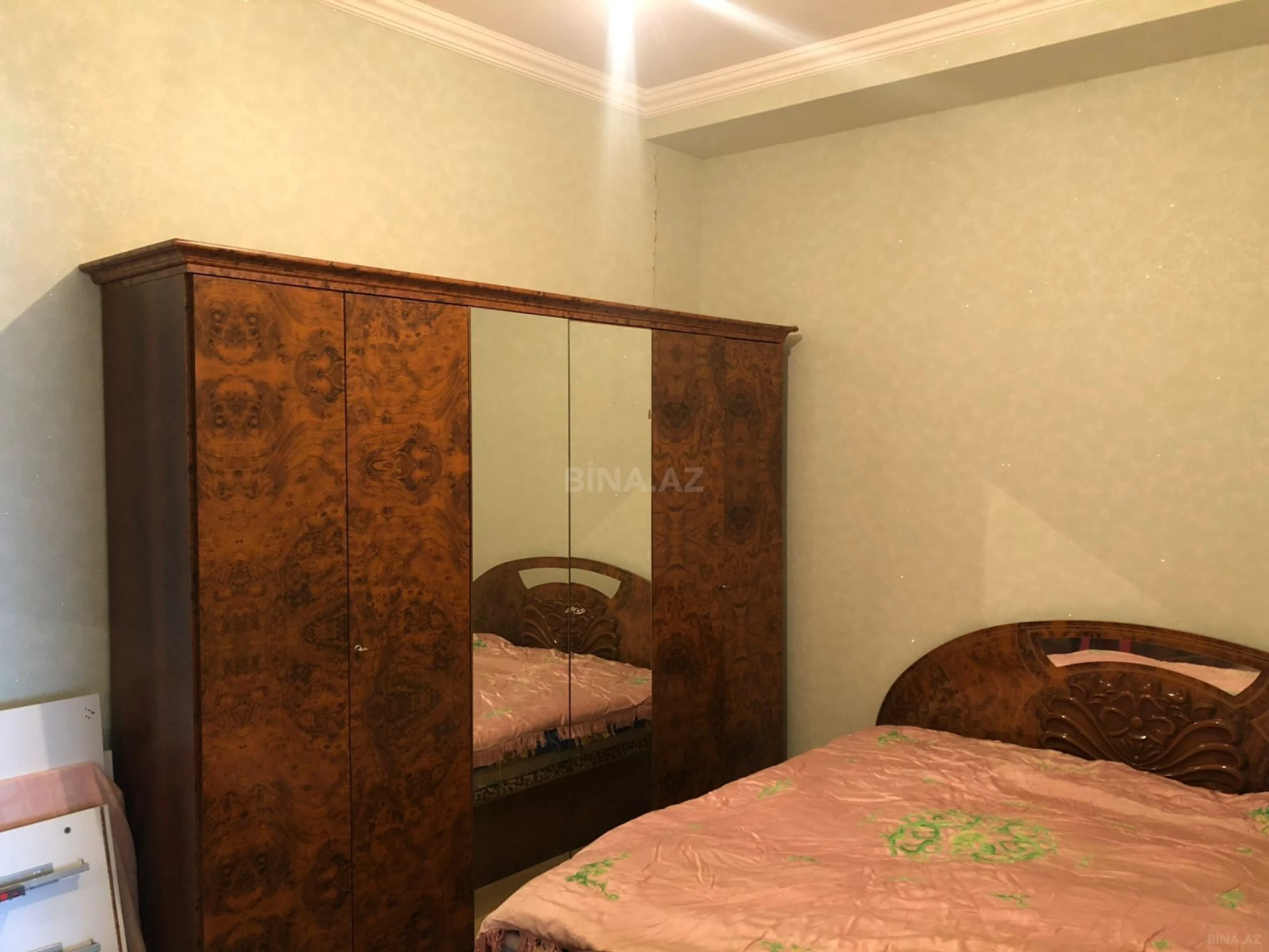 Satılır 1 otaqlı mənzil 45 m²