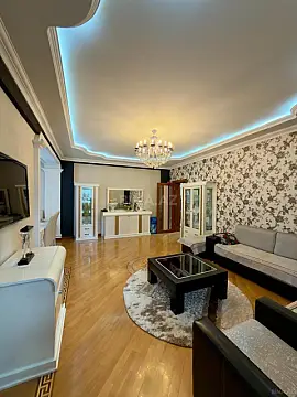 Satılır 3 otaqlı mənzil 100 m²