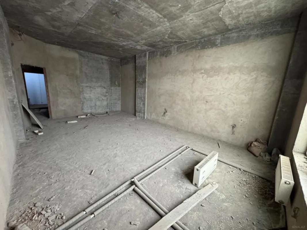 Satılır 2 otaqlı mənzil 95 m²