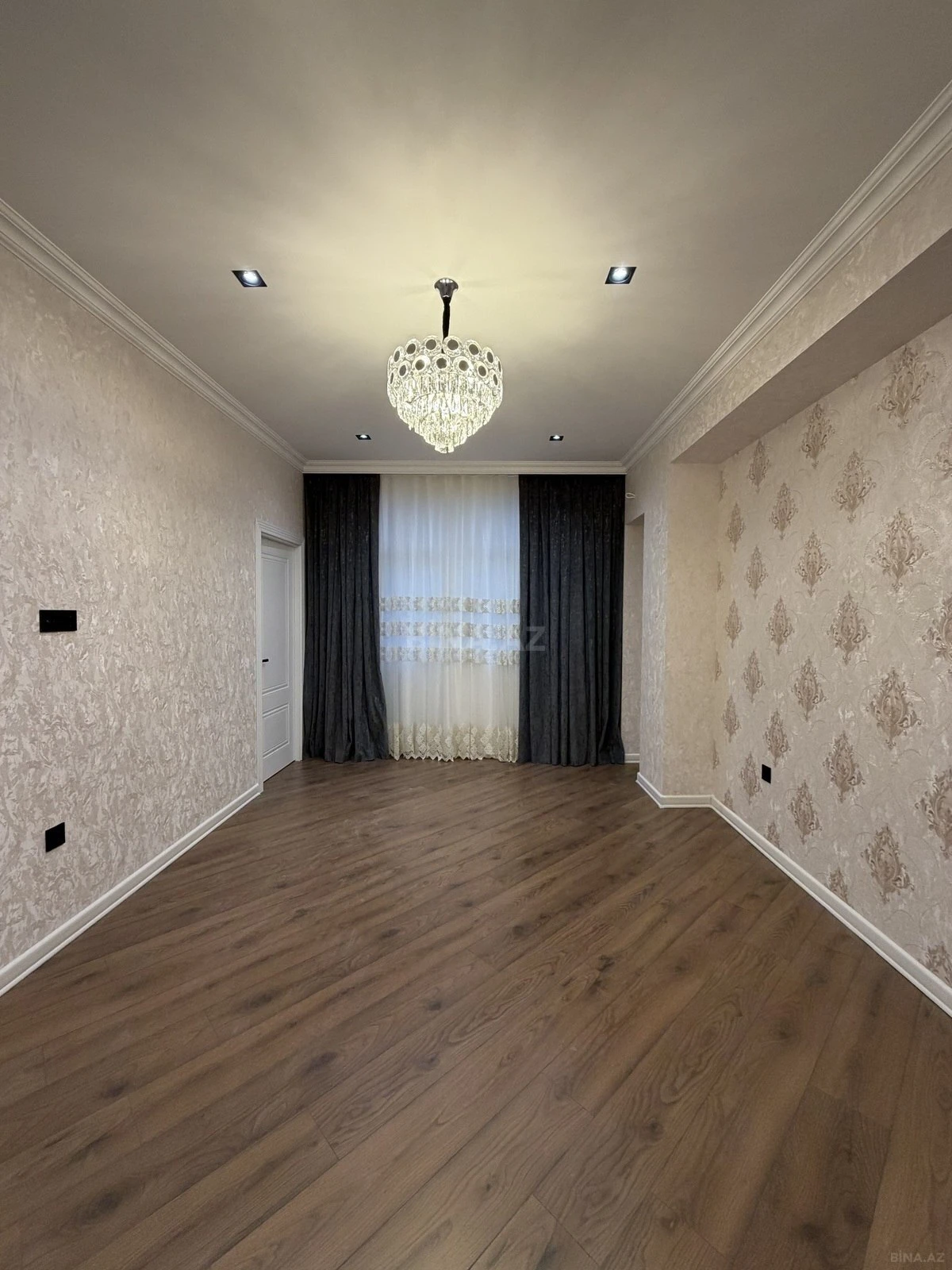 Satılır 2 otaqlı mənzil 54 m²