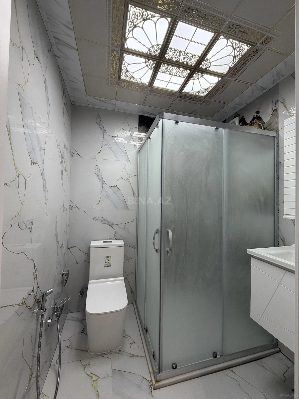 Satılır 2 otaqlı mənzil 54 m²