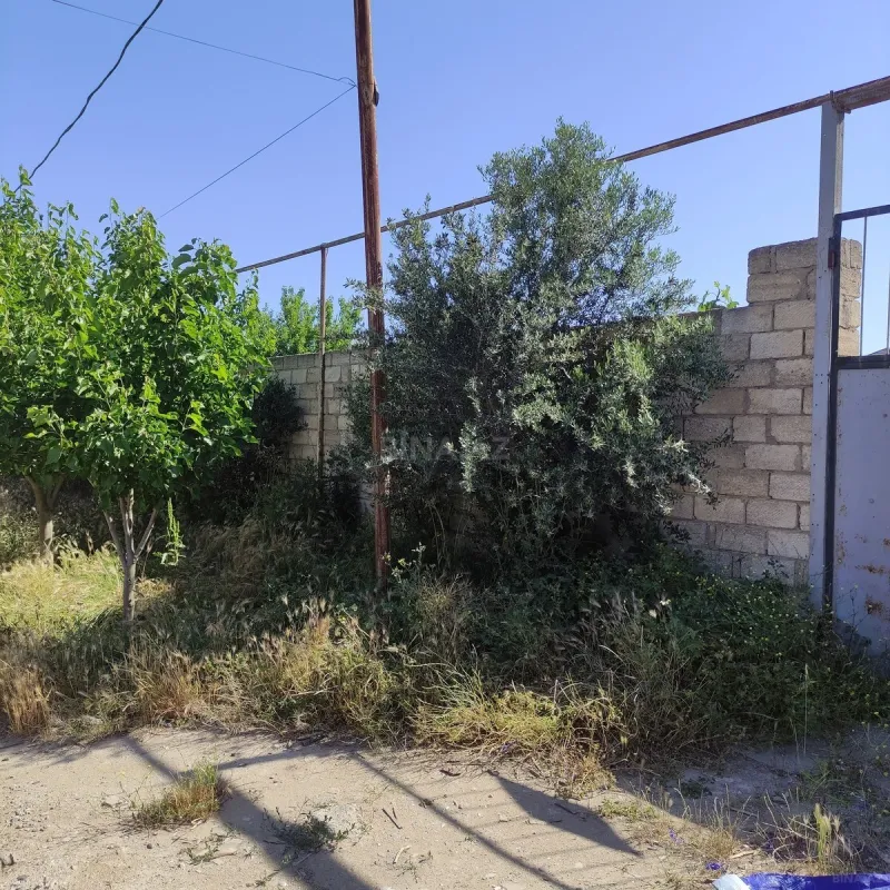 Satılır torpaq sahəsi 10 m²