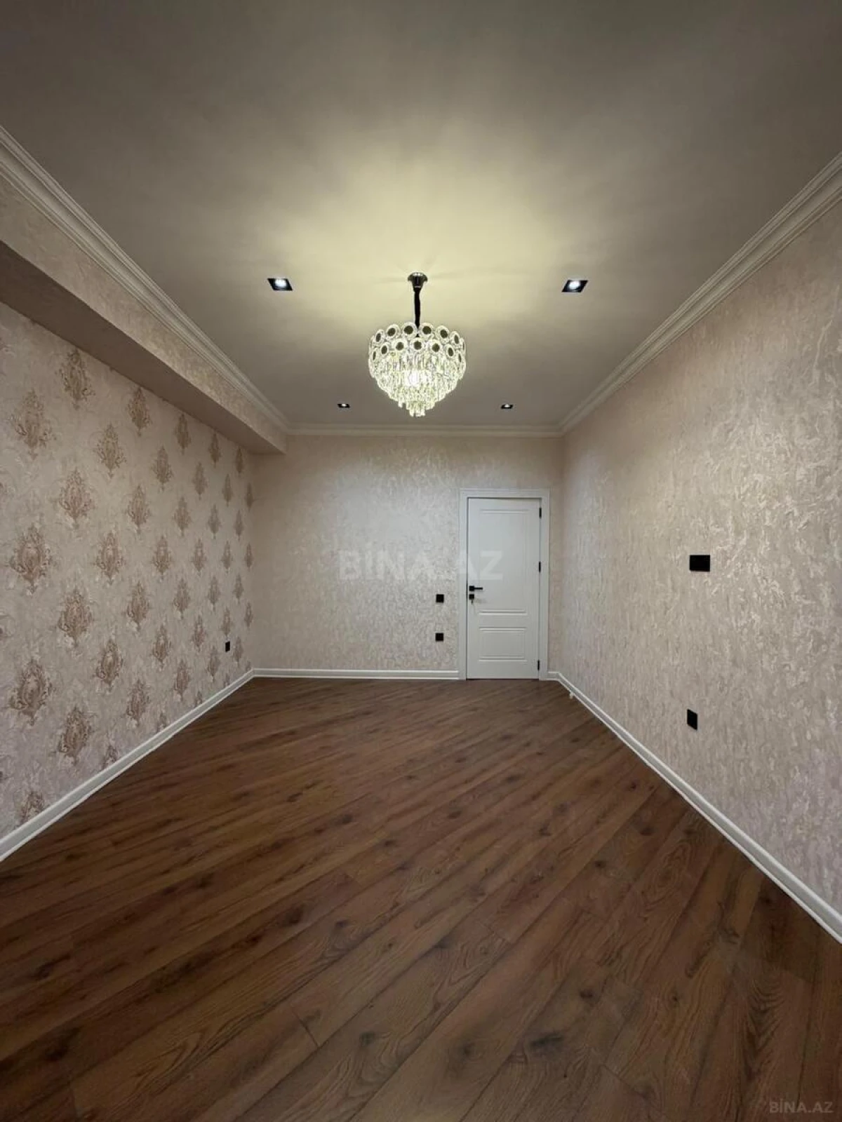 Satılır 2 otaqlı mənzil 54 m²