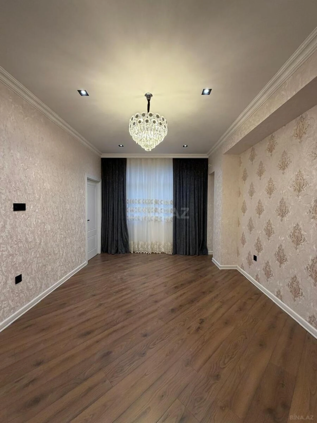 Satılır 2 otaqlı mənzil 54 m²