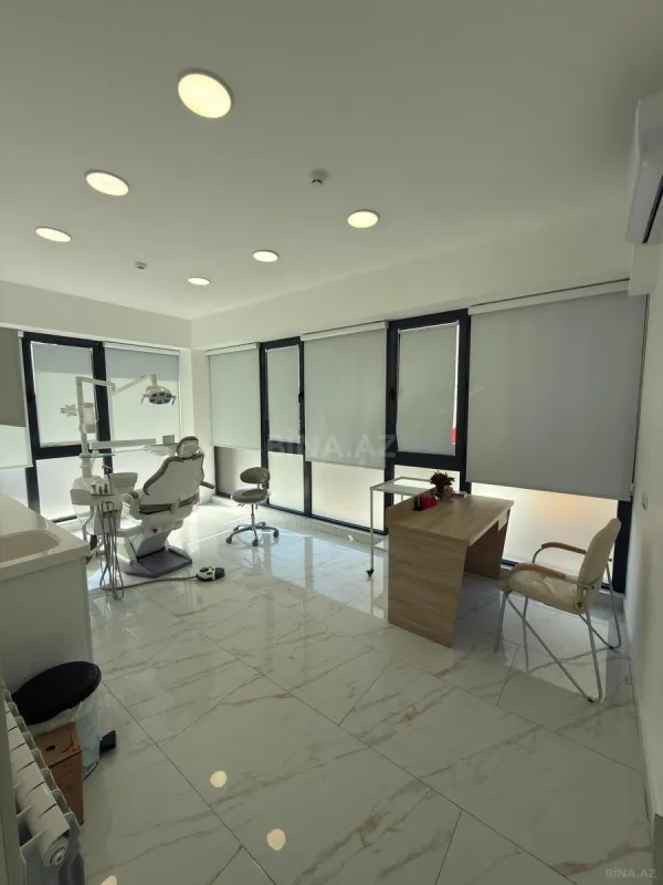 Satılır obyekt 245 m²